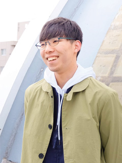 高橋 虎士 さん
