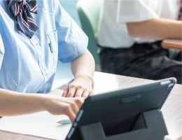 タブレットを使用した授業風景